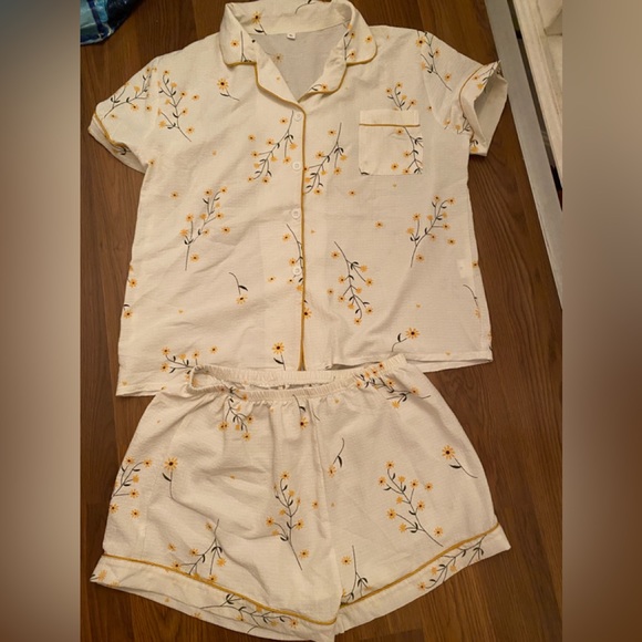 SHEIN pajamas - Picture 1 of 6